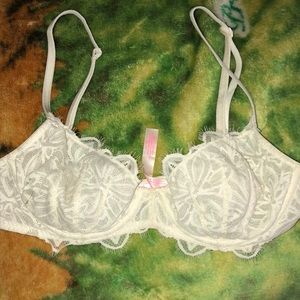VICTORIA SECRET bra